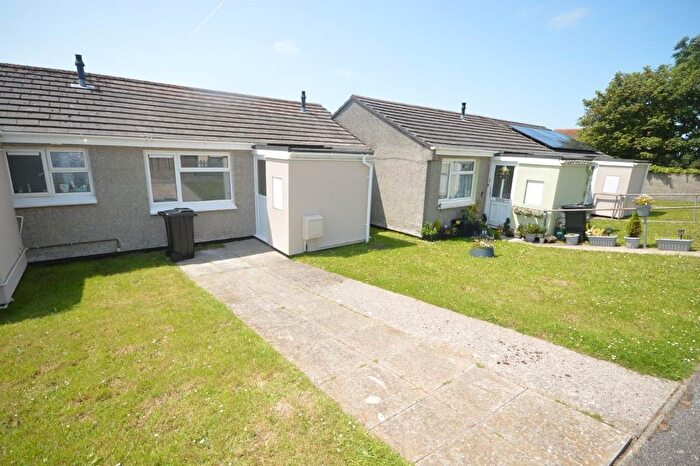 1 Bedroom Bungalow To Rent In Euny Close, Trevingey, TR15