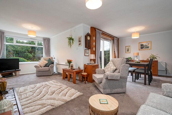 3 Bedroom Semi-Detached House For Sale In Marina Drive, Marple, Stockport, Greater Manchester, SK6