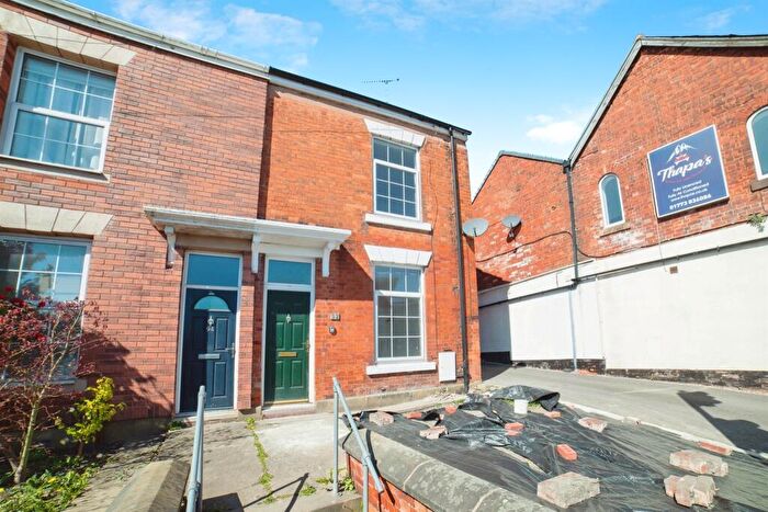 2 Bedroom House To Rent In King Street, Alfreton, DE55