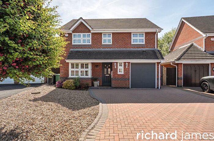 4 Bedroom Detached House For Sale In Osterley Road, Haydon Wick, Swindon, SN25