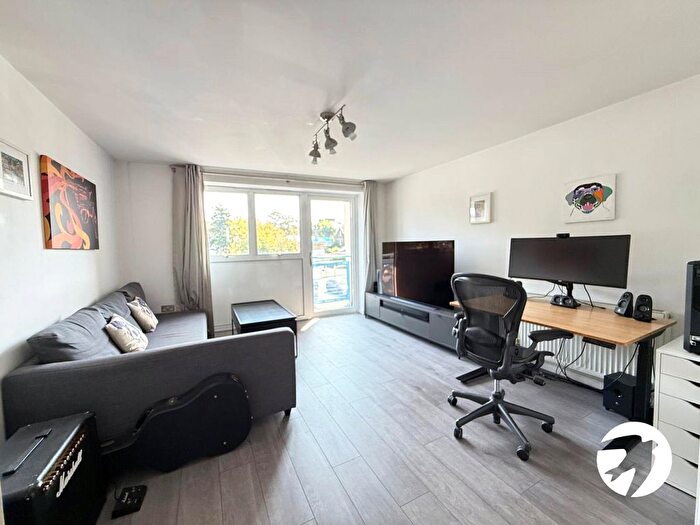 1 Bedroom Flat For Sale In Clipper Way, London, SE13