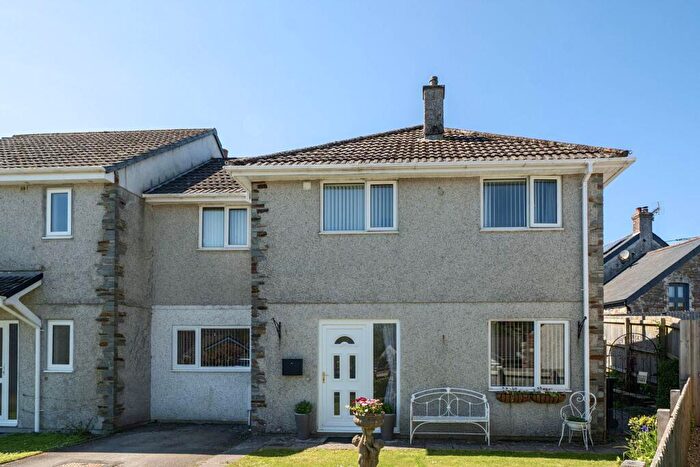 4 Bedroom House For Sale In Callington, PL17