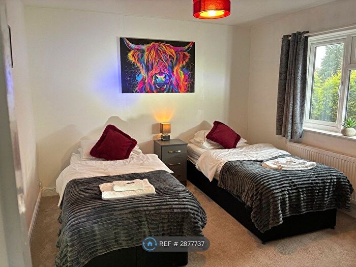 4 Bedroom Semi-Detached House To Rent In Clifford Bridge Road, Coventry, CV3