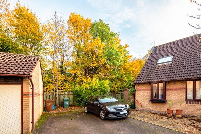1 Bedroom Cluster House To Rent In The Magnolias, Bicester, Oxfordshire, OX26