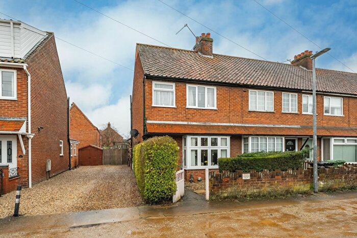 3 Bedroom End Terrace House For Sale In Beatrice Avenue, Dereham, NR19