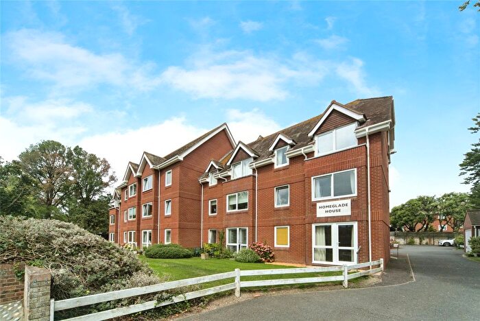 1 Bedroom Flat For Sale In Homeglade House, The Meads, BN20