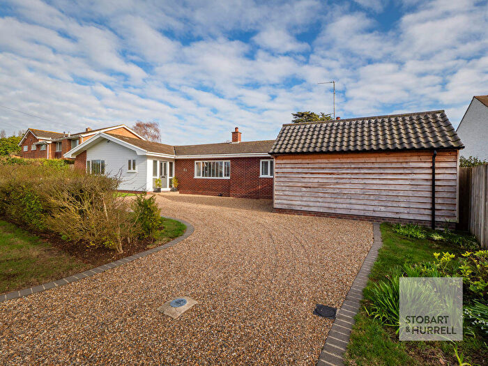 3 Bedroom Detached Bungalow For Sale In Hillside Road, Horning, Norfolk, NR12