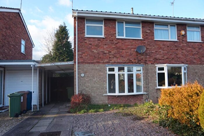 3 Bedroom Semi-Detached House To Rent In Inglemere Drive, Stafford, ST17