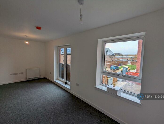 2 Bedroom Flat To Rent In Shawholm Crescent, Glasgow, G43