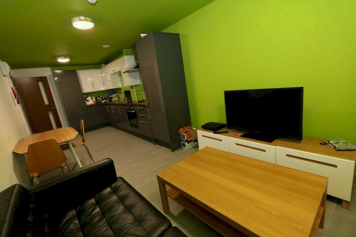 6 Bedroom Terraced House To Rent In King William Street, Coventry, West Midlands, CV1