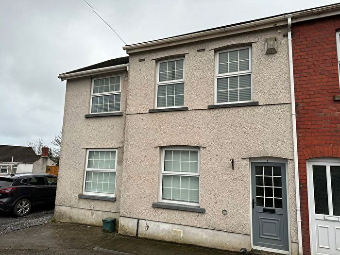 3 Bedroom Property To Rent In Great Western Terrace, Swansea, SA6