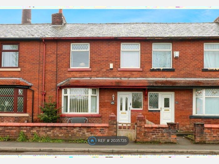 3 Bedroom Terraced House To Rent In Shaw Road, Royton, Oldham, OL2