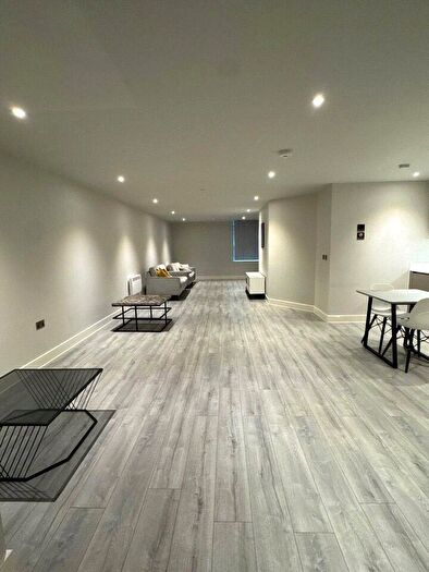 1 Bedroom Apartment To Rent In Thames Valley, Wokingham Road, Bracknell, Berkshire, RG42