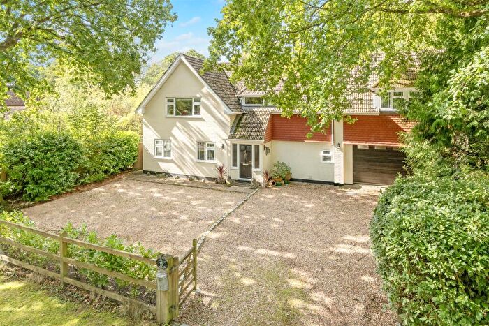 5 Bedroom House For Sale In Durfold Wood, Plaistow, West Sussex, RH14