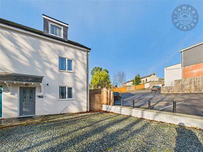 3 Bedroom Semi Detached House For Sale In Frogmore Avenue, Plymouth, PL6