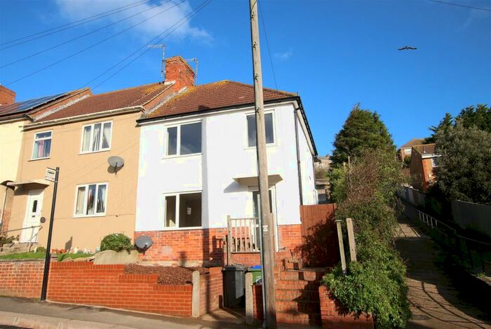 3 Bedroom End Of Terrace House To Rent In Gibbon Road, Newhaven, BN9