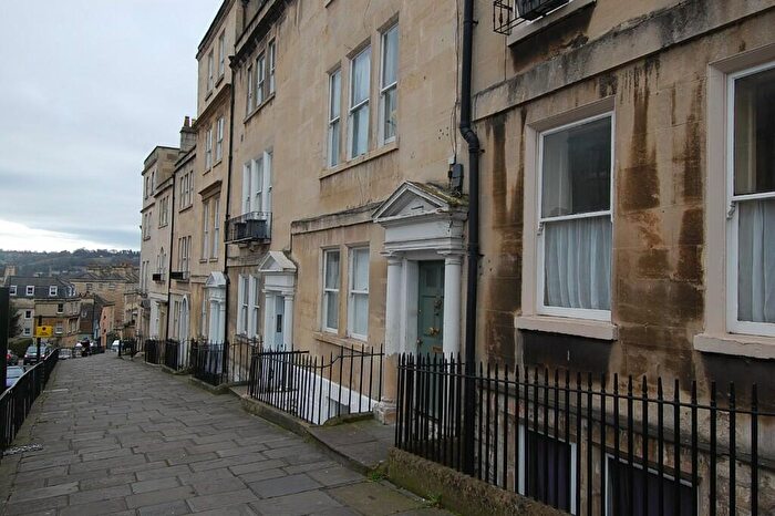 1 Bedroom Flat To Rent In Belvedere, Bath, Somerset, BA1