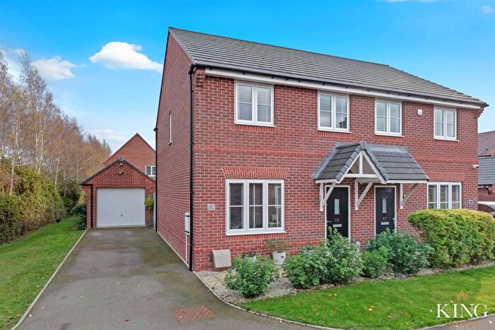 3 Bedroom Semi Detached House For Sale In Jacksons Meadow, Bidford-On-Avon, Alcester, B50