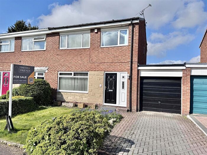 3 Bedroom Semi-Detached House For Sale In Meldon Close, Darlington, DL1