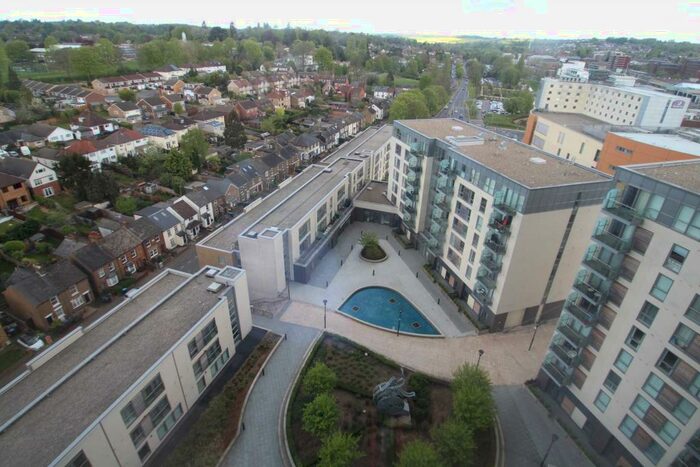 1 Bedroom Apartment To Rent In Kd Tower, Cotterells, HP1