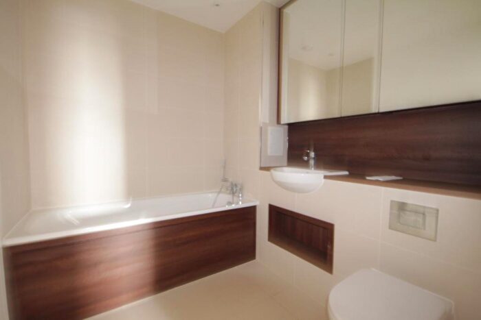 2 Bedroom Flat To Rent In Marathon House, Wembley, HA9
