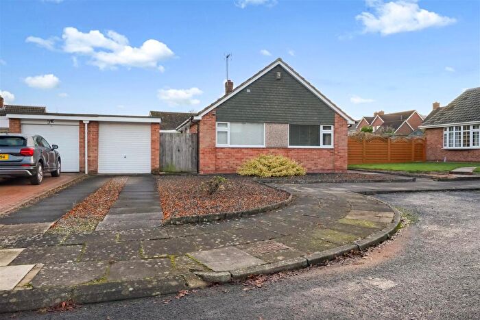 2 Bedroom Detached Bungalow For Sale In Sutton Close, Darlington, DL3