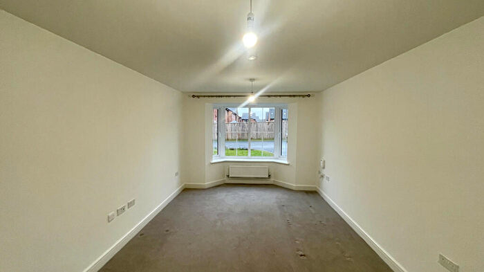 4 Bedroom Terraced House To Rent In Swanage Close, Preston, PR4