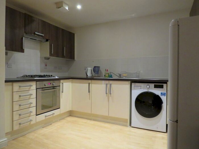 1 Bedroom Apartment To Rent In High Street, Wealdstone, Harrow, HA3