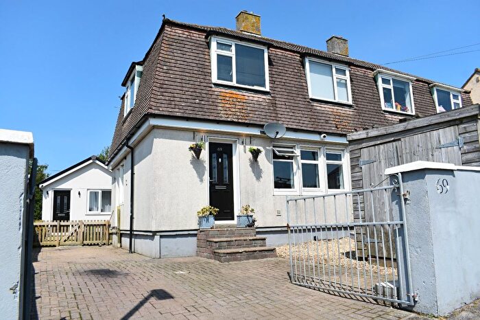 4 Bedroom Semi-Detached House For Sale In Montague Avenue, Redruth, Cornwall, TR15