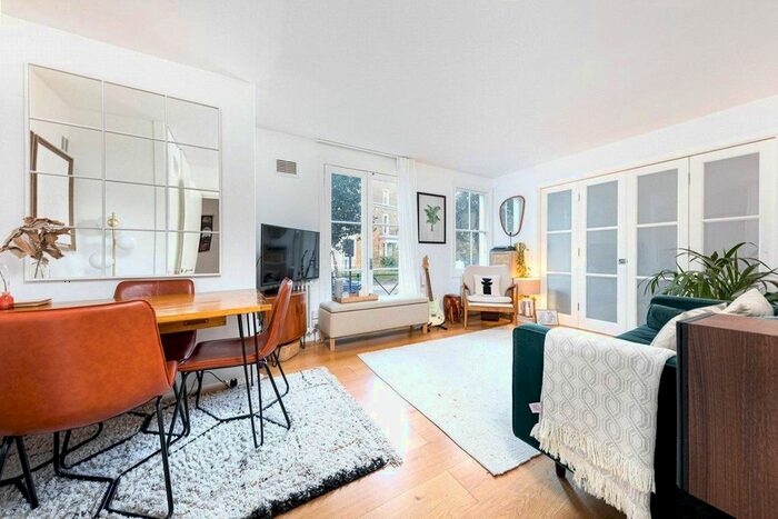 1 Bedroom Flat To Rent In Mulberry Court, Highbury Hill, Islington, London, N5