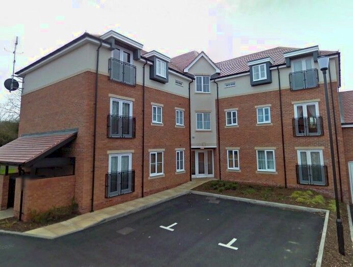 2 Bedroom Flat To Rent In Rastrick Close, Bridgnorth WV16