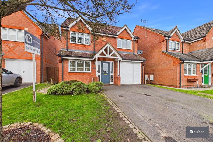 4 Bedroom Detached House For Sale In Aris Way, Buckingham, MK18