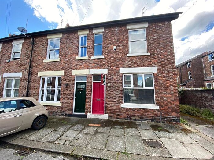 2 Bedroom Terraced House To Rent In Hardy Avenue, Chorlton Green, M21
