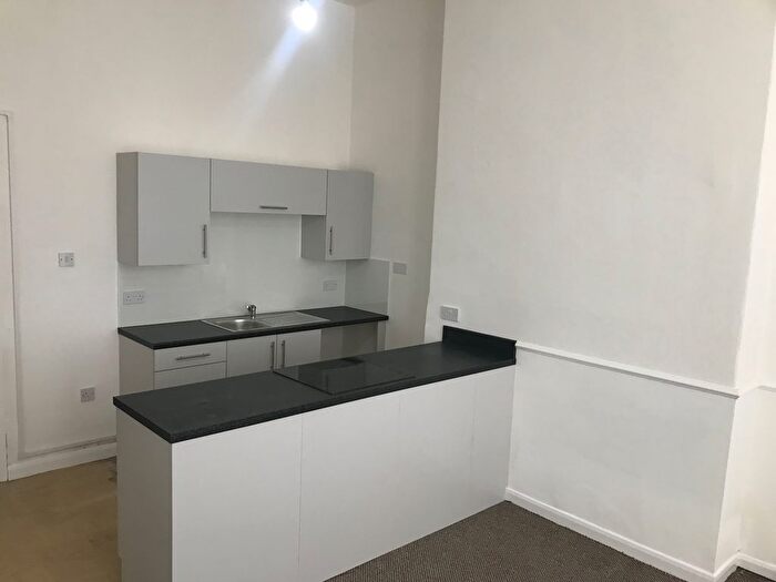 1 Bedroom Flat To Rent In Albany Street, Hull, HU3