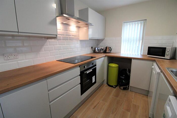 6 Bedroom Private Hall To Rent In Bowerham Road, Lancaster, LA1