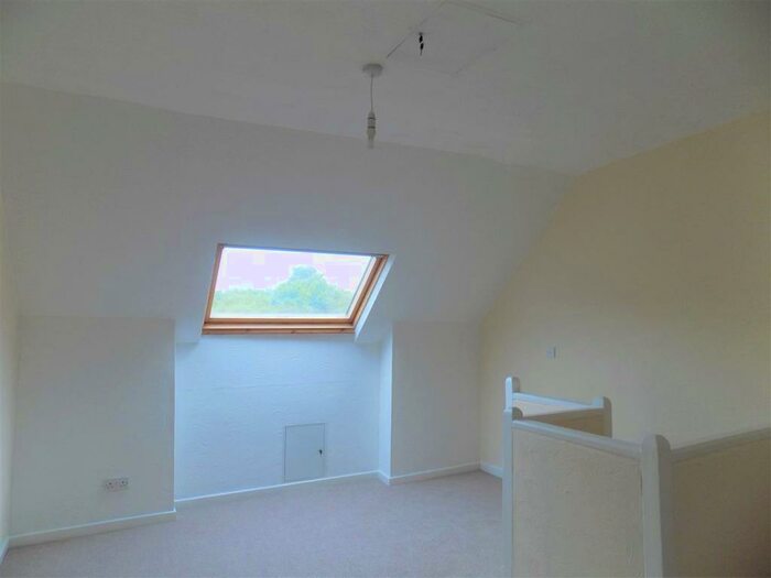 3 Bedroom Terraced House To Rent In Mill Lane, Treeton, Rotherham, S60