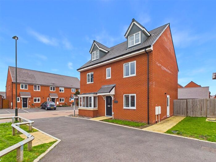 5 Bedroom Detached House For Sale In Castello Road, Brockworth, Gloucester, Gloucestershire, GL3