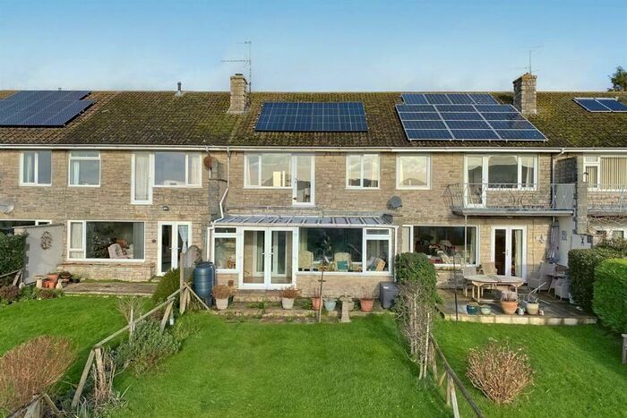 3 Bedroom Terraced House For Sale In Chideock, DT6