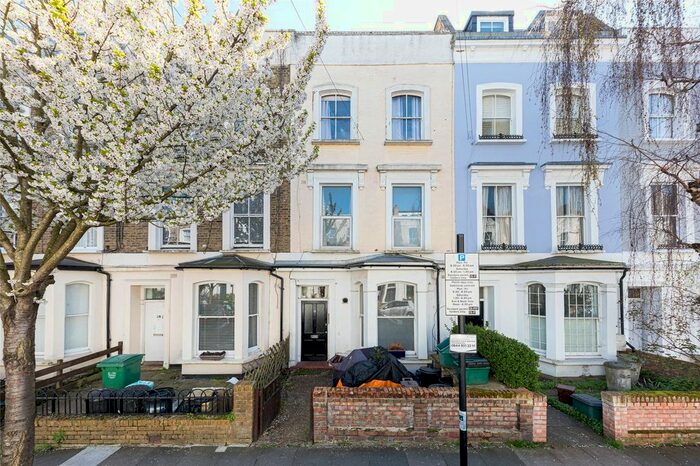 2 Bedroom Flat To Rent In Caedmon Road, Holloway, N7