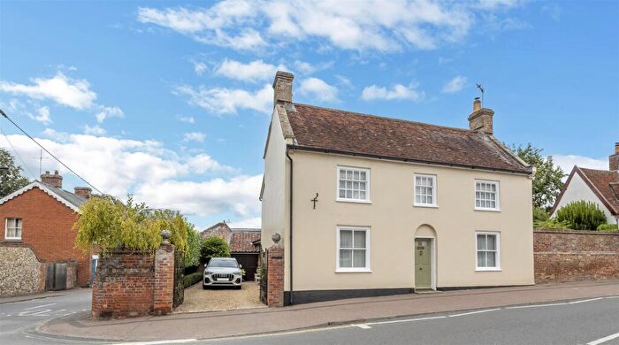 4 Bedroom Detached House For Sale In High Street, Ixworth, IP31