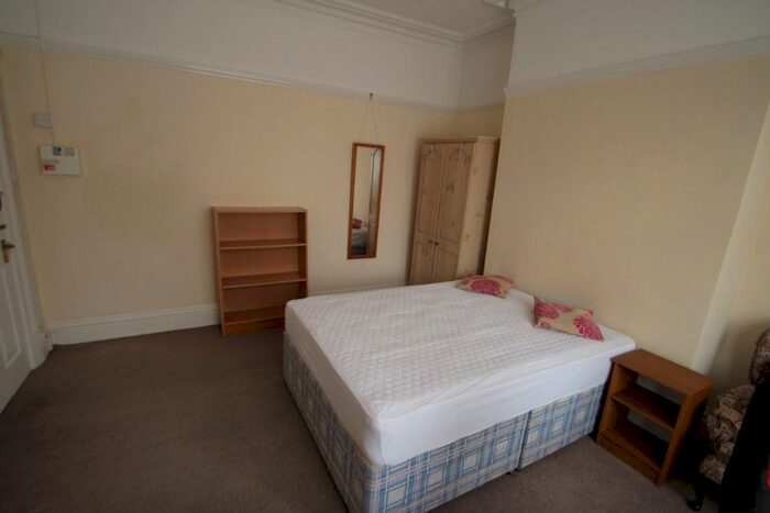 4 Bedroom Property To Rent In Queens Road, Clarendon Park, Leicester, LE2