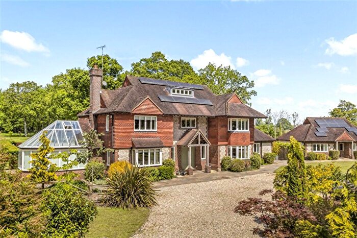 5 Bedroom Detached House For Sale In Dye House Lane, Duncton, GU28
