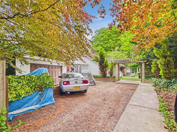 3 Bedroom Detached Bungalow For Sale In Tattershall Road, Woodhall Spa, LN10