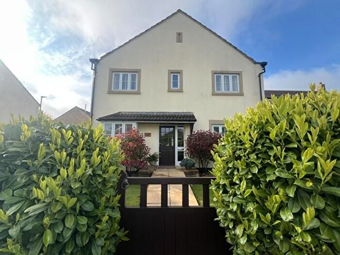 4 Bedroom Detached House For Sale In Rangeworthy, South Gloucestershire, BS37