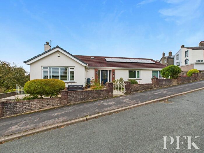 3 Bedroom Detached Bungalow For Sale In Dunmail Crescent, Cockermouth, CA13