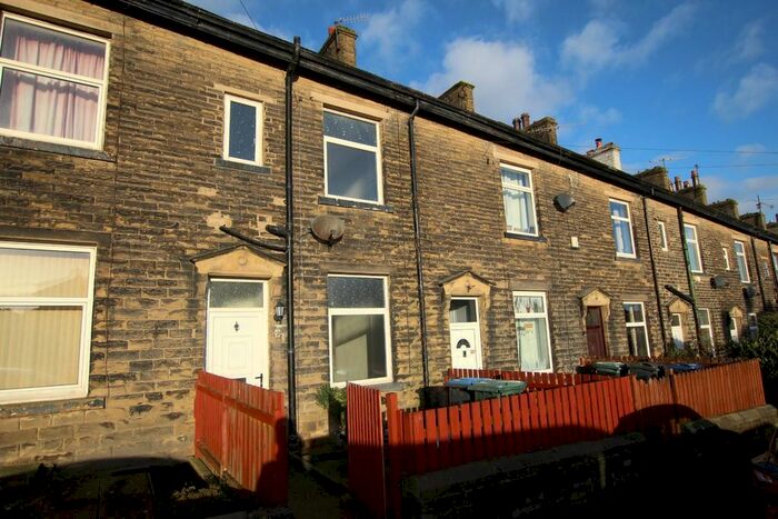 4 Bedroom Terraced House To Rent In Parkside Terrace, Cullingworth, Bradford, BD13