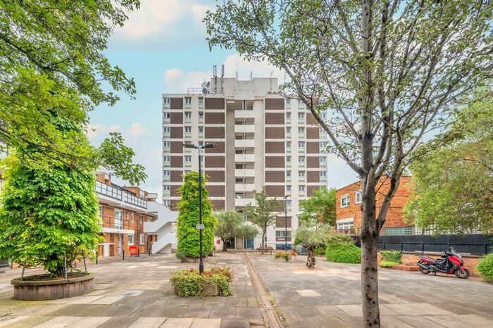 1 Bedroom Flat To Rent In Westbourne Park Road, Notting Hill, London, W11