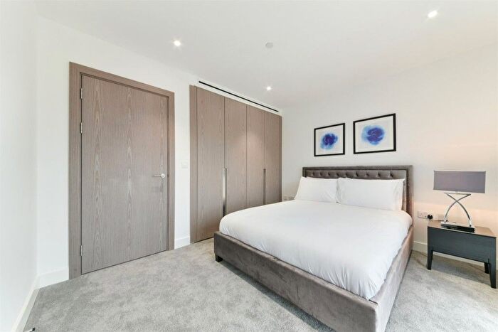 1 Bedroom Flat To Rent In Vaughan Way, London, E1W