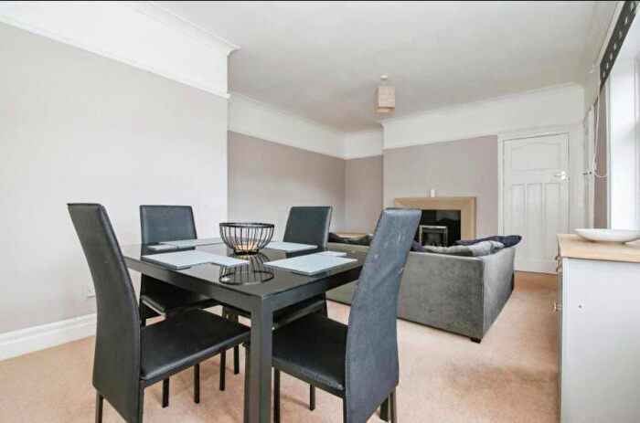 2 Bedroom Flat To Rent In Craghall Dene, Newcastle Upon Tyne, NE3