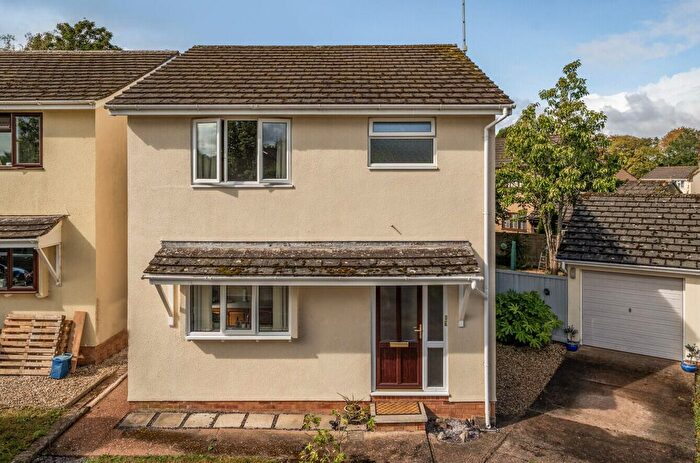 3 Bedroom Detached House For Sale In Old Village, Willand, Cullompton, EX15